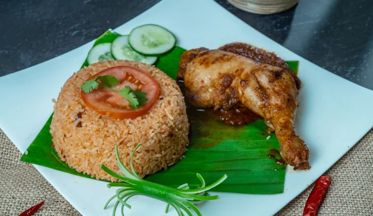 Nasi ayam paprik with rice